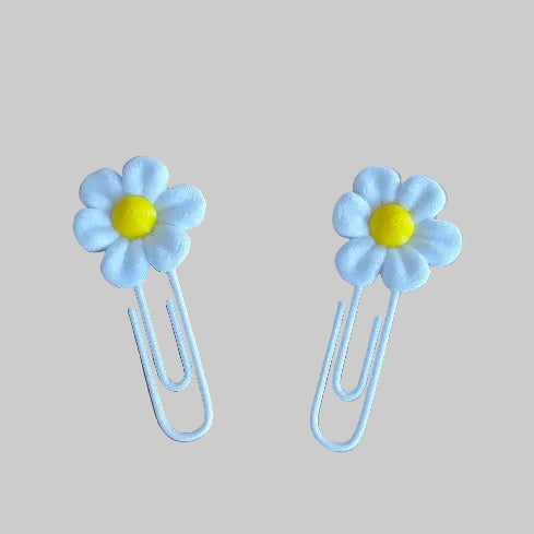 CLIPS DECORATIVOS FLORES BLANCA Y AMARILLA