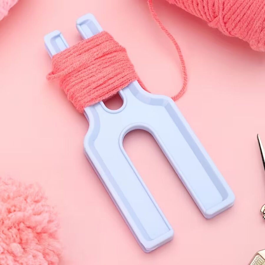 Herramienta Simple Para Hacer Pompones