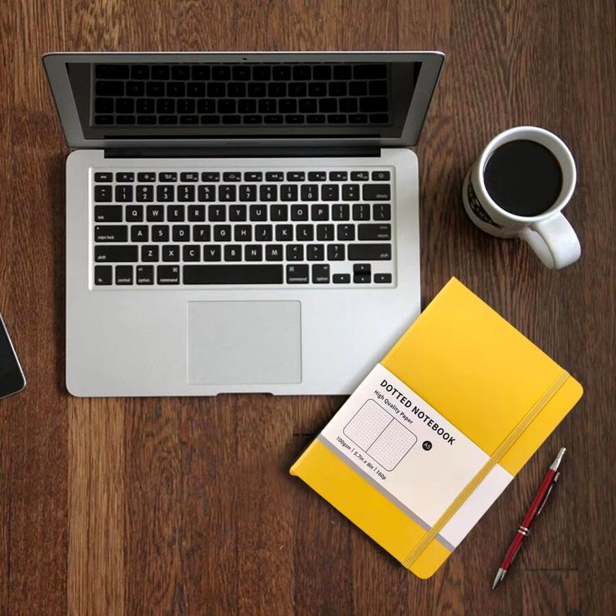 Cuaderno pu tapa dura puntitos A5 y sobre