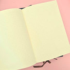 Cuaderno pu tapa semi blanda hojas puntitos A5 30699