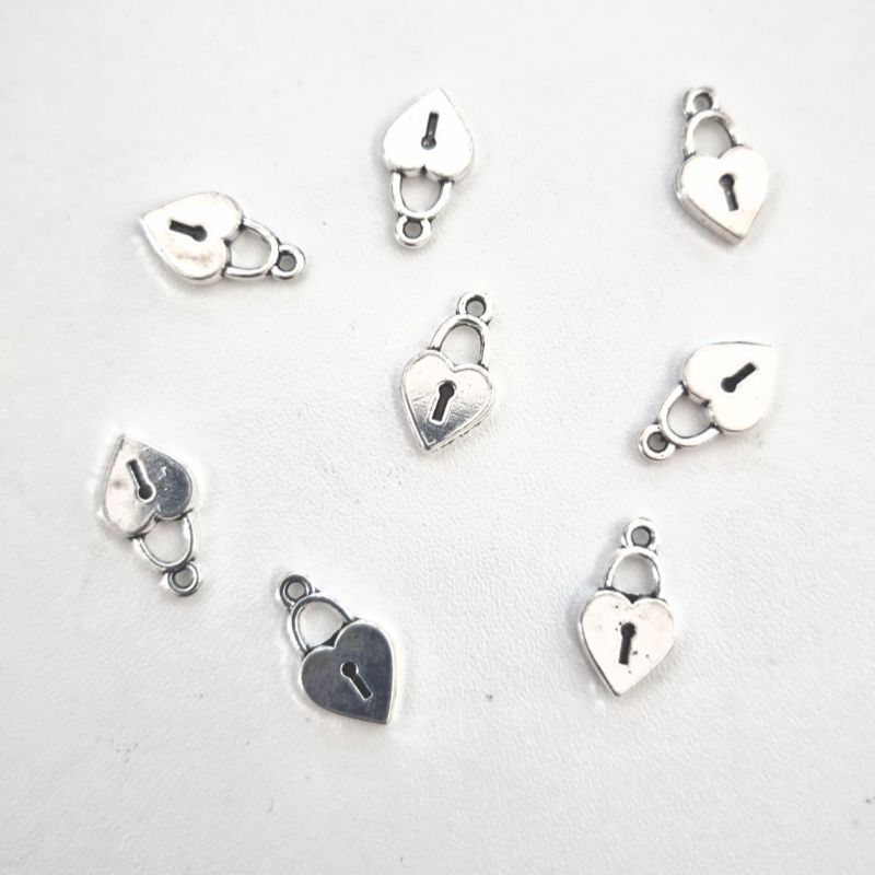 10 DIJE CORAZON CANDADO