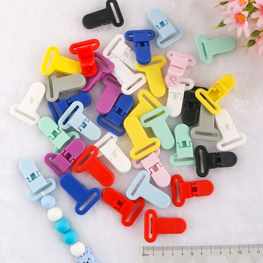 10 CLIP PORTA CHUPETE BLANCO