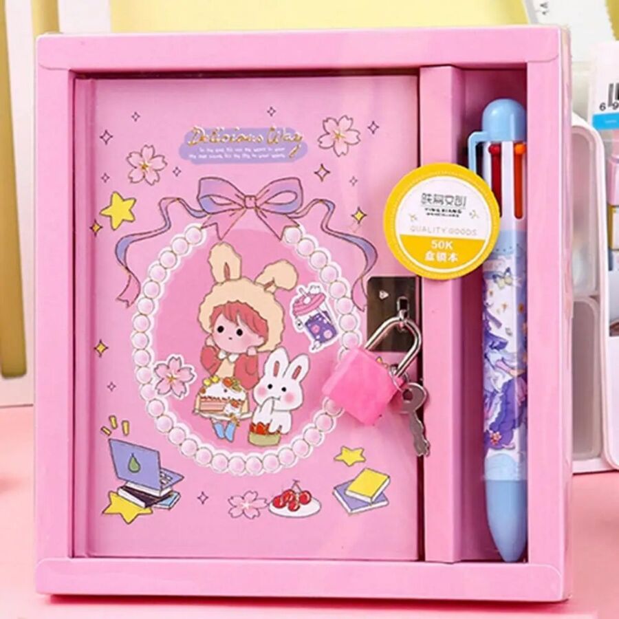 Diario intimo con llave y lapicera