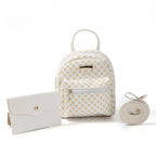 MOCHILA CHICA CON ACCESORIO Y CORREA