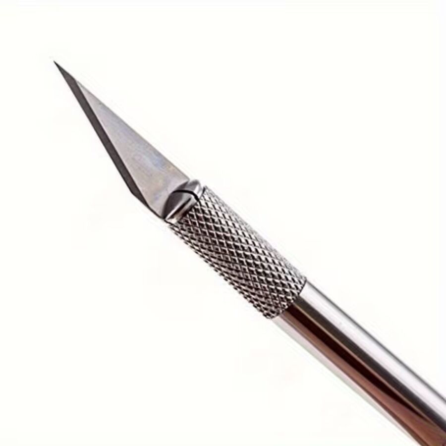 Cutter con repuestos incluidos