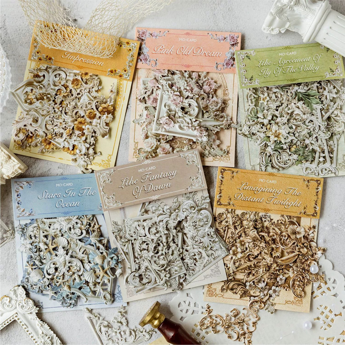 ESQUINEROS VINTAGE CON RELIEVE FLORALES