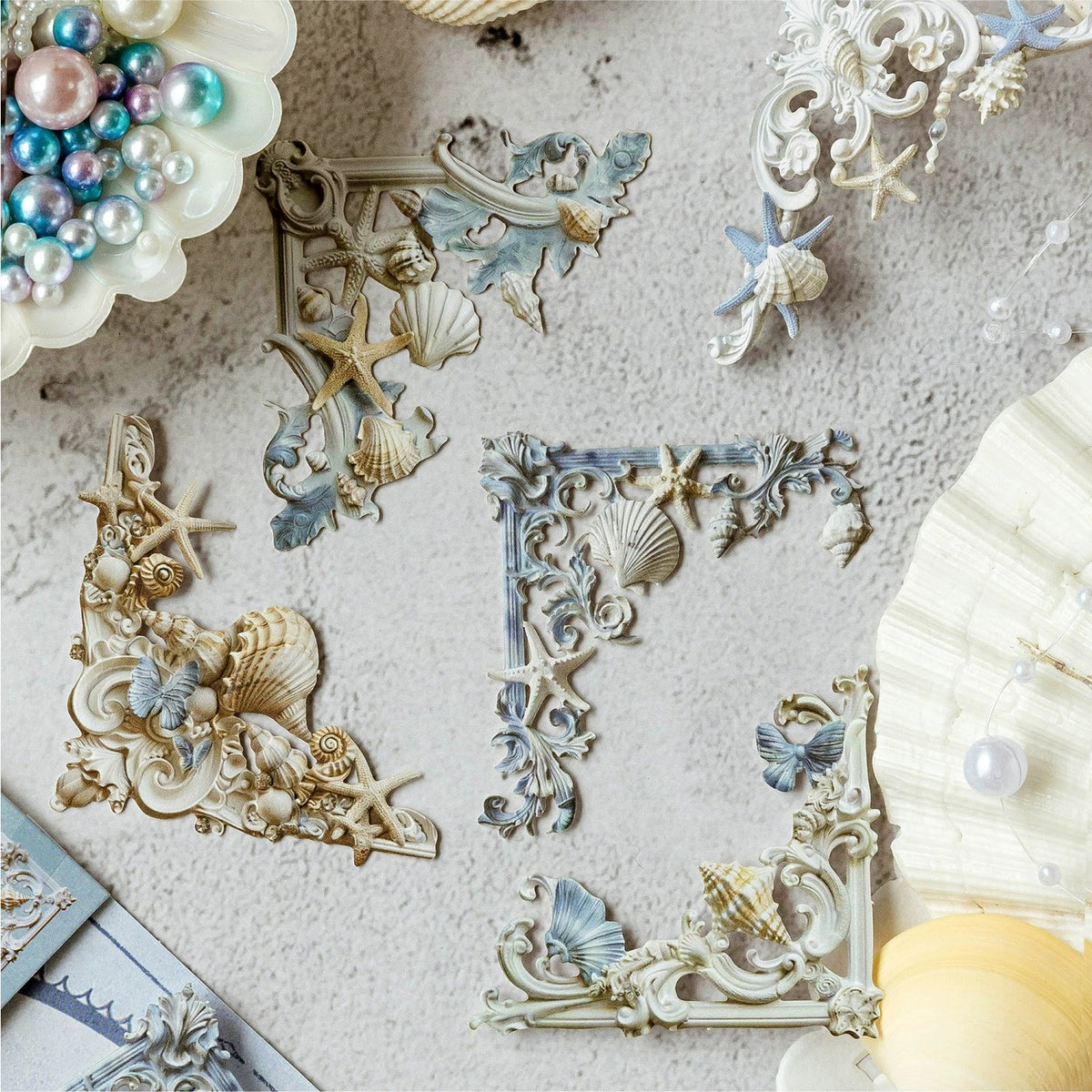 ESQUINEROS VINTAGE CON RELIEVE FLORALES
