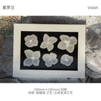 FLORES EN PAPEL VEGETAL CON RELIEVE EN BLANCO